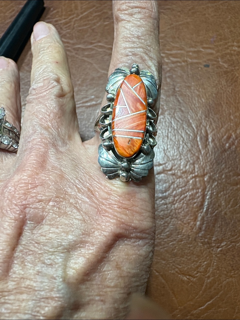 Native American Orange Inlay Sterling-Style Oval Statement Ring Sz9 Signed JY - Picture 3 of 3